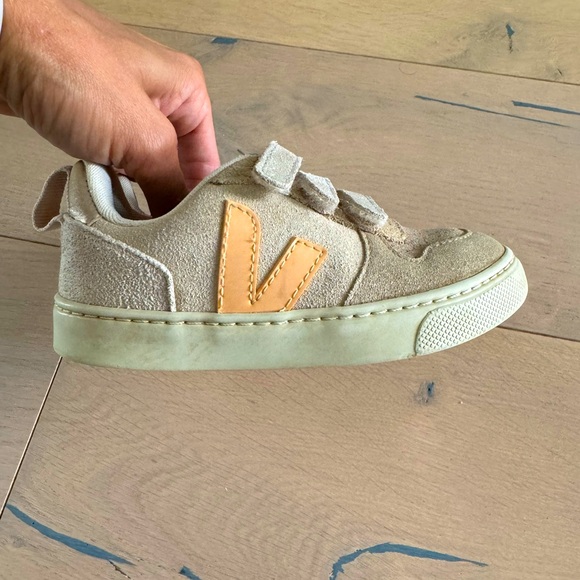 Veja Sable Suede Sneakers - Picture 1 of 4